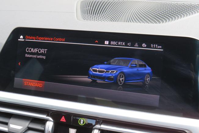 BMW 3 Series Photo 25