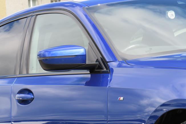 BMW 3 Series Photo 7
