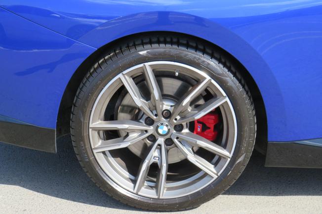 BMW 2 Series Photo 10