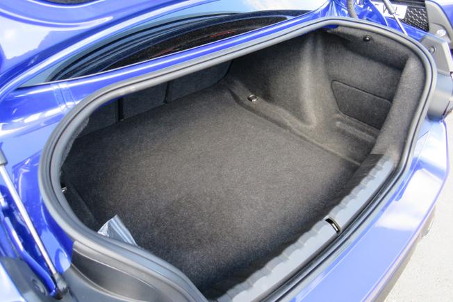 BMW 2 Series Photo 15