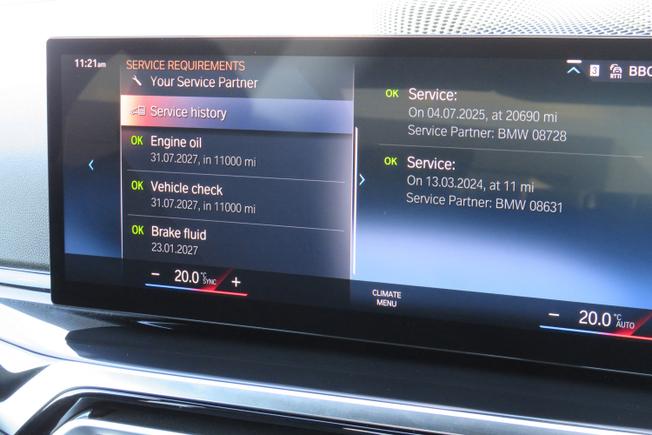 BMW 2 Series Photo 26