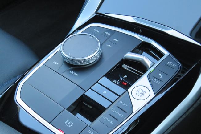 BMW 2 Series Photo 31
