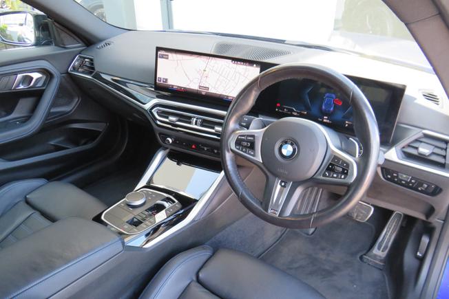 BMW 2 Series Photo 33