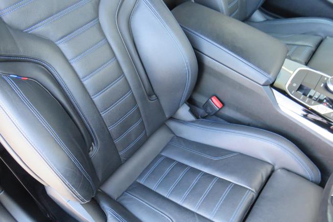 BMW 2 Series Photo 35