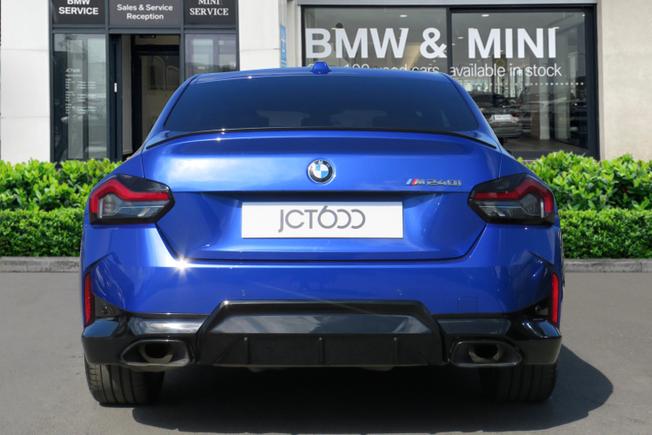 BMW 2 Series Photo 5