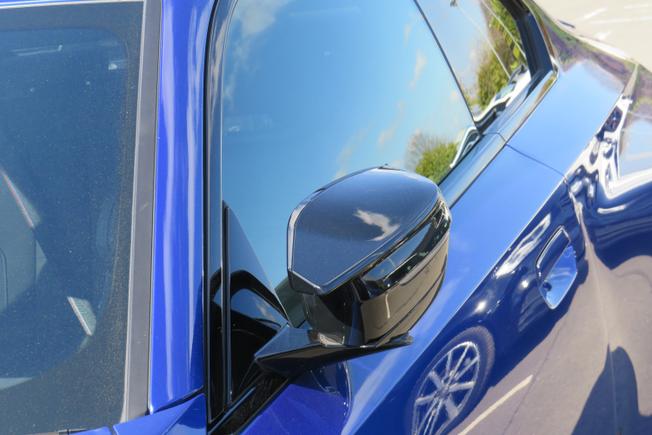 BMW 2 Series Photo 9
