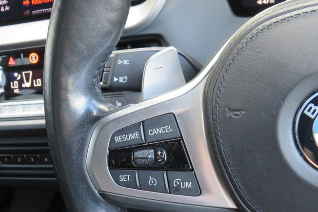 BMW 1 Series Photo 11