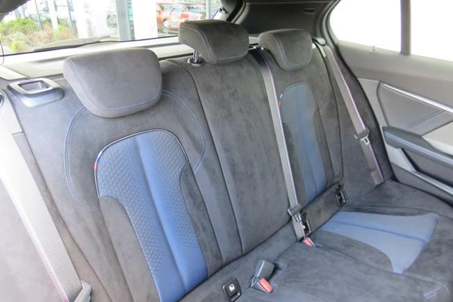 BMW 1 Series Photo 29