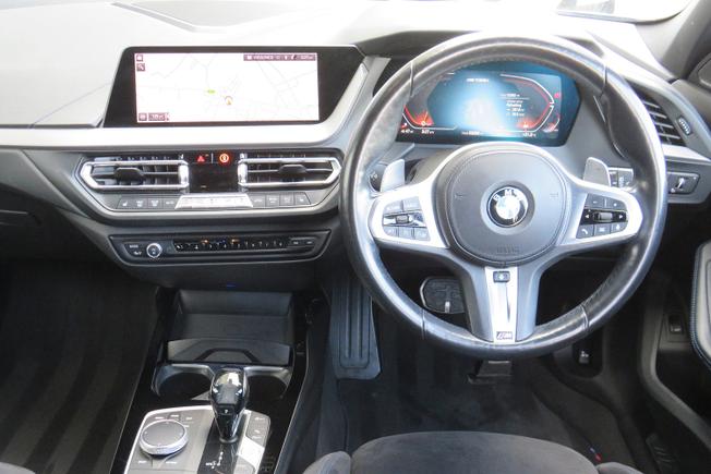 BMW 1 Series Photo 30