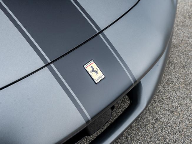 FERRARI 296gts Photo 31