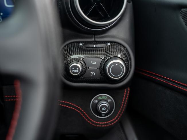 FERRARI Portofino M Photo 18