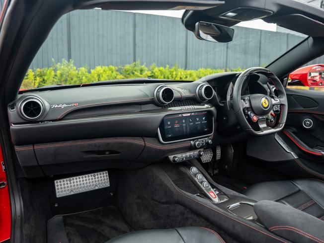 FERRARI Portofino M Photo 30