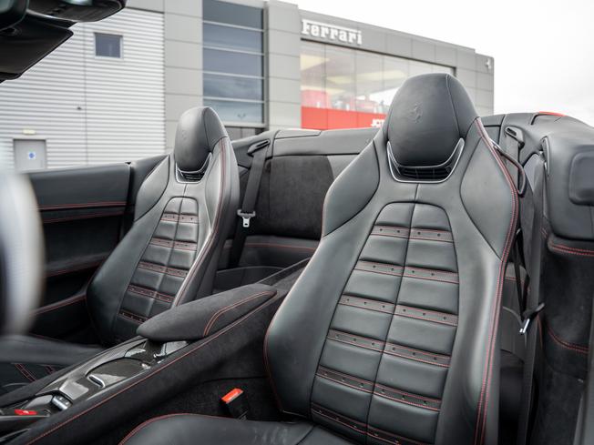 FERRARI Portofino M Photo 31