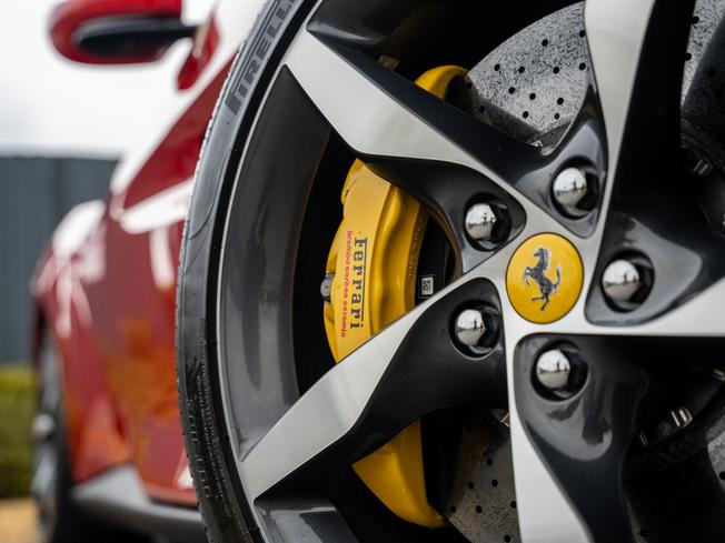 FERRARI Portofino M Photo 38