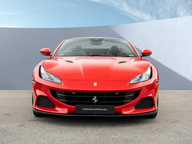 FERRARI Portofino M Photo 7