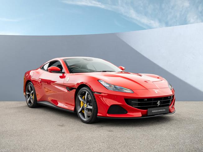 FERRARI Portofino M Photo 9