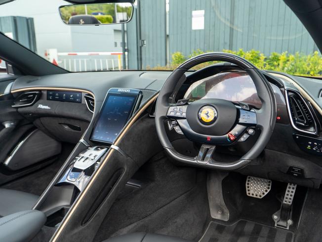 FERRARI Roma Spider Photo 22