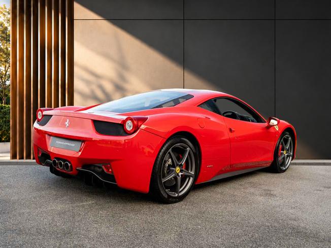 FERRARI 458 Photo 3