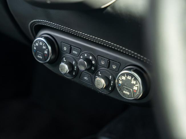 FERRARI 458 Photo 12