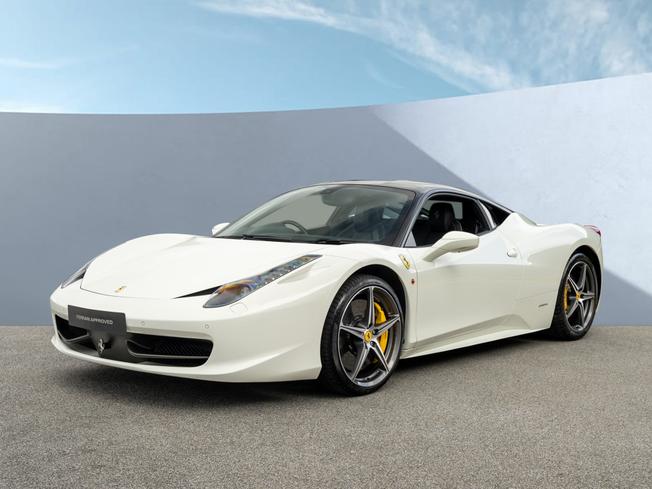 FERRARI 458 Photo 2