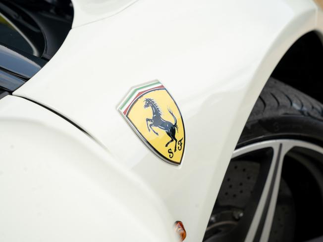 FERRARI 458 Photo 34