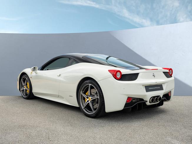 FERRARI 458 Photo 4