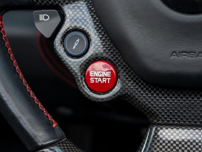 FERRARI 458 Spider Photo 18