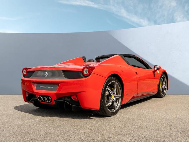 FERRARI 458 Spider Photo 3