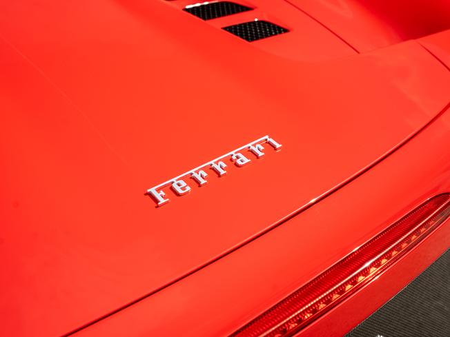 FERRARI 458 Spider Photo 39