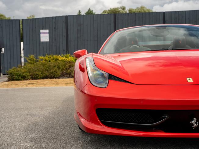 FERRARI 458 Spider Photo 40
