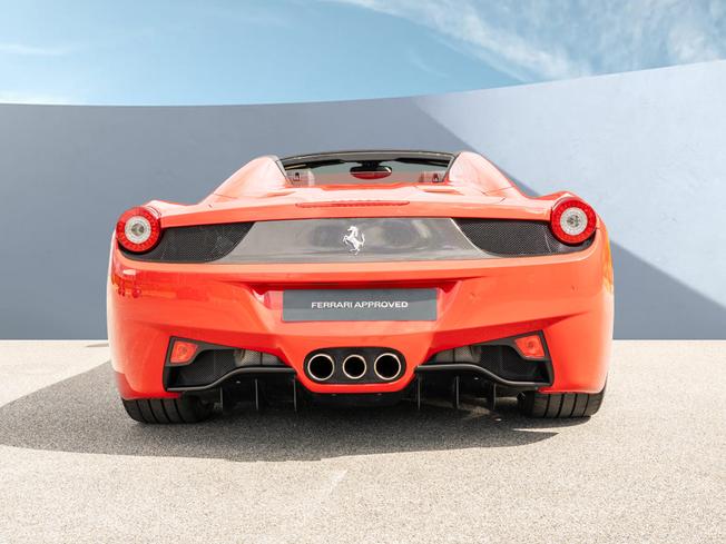 FERRARI 458 Spider Photo 8