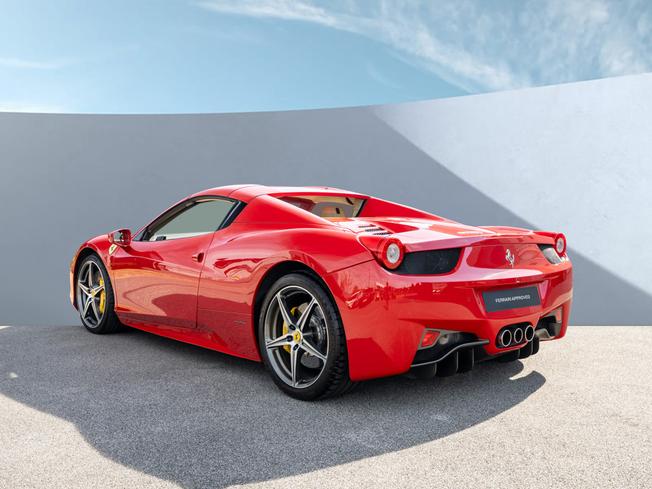 FERRARI 458 Spider Photo 10
