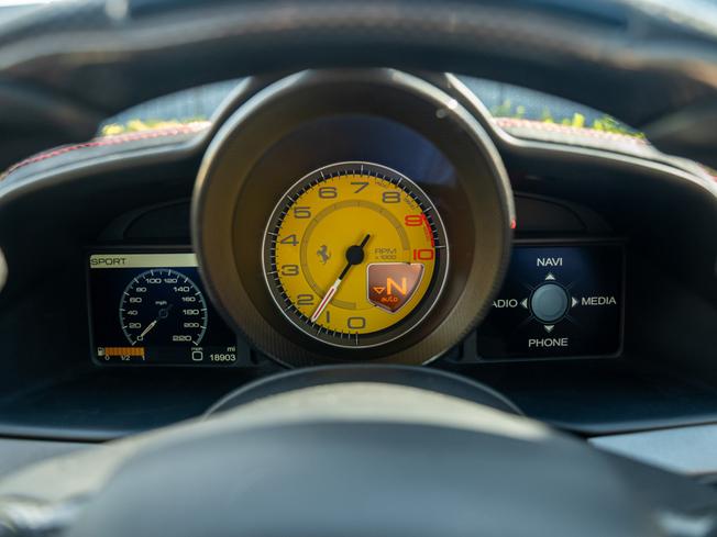 FERRARI 458 Spider Photo 12