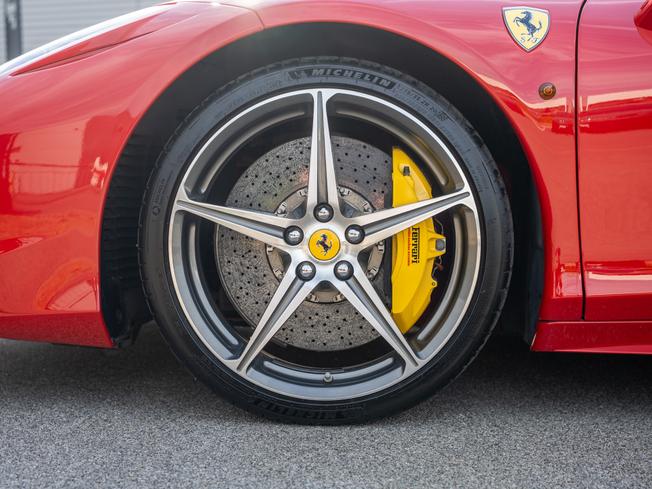 FERRARI 458 Spider Photo 36