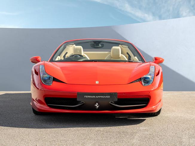FERRARI 458 Spider Photo 7