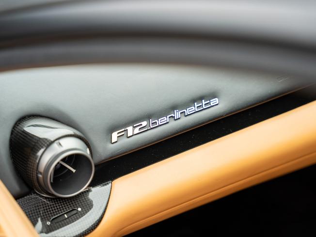 FERRARI F12 Berlinetta Photo 22