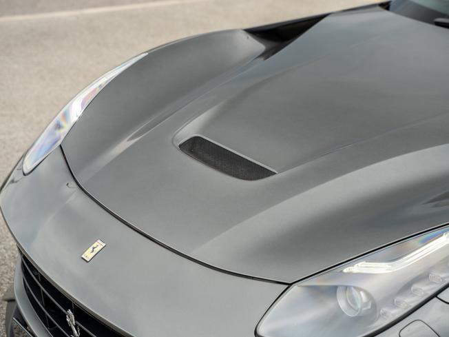 FERRARI F12 Berlinetta Photo 35
