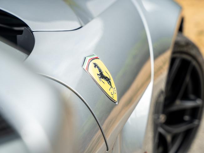 Ferrari F12 Berlinetta Photo 15