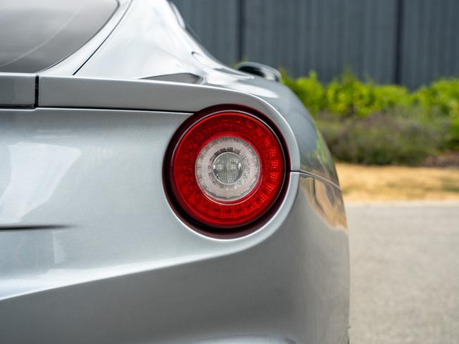 Ferrari F12 Berlinetta Photo 30