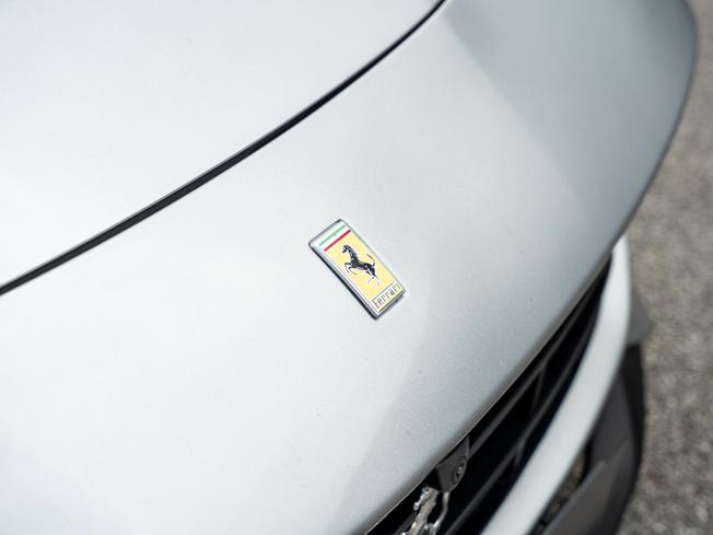 Ferrari F12 Berlinetta Photo 37