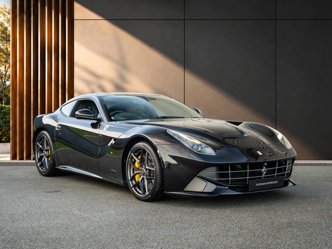 FERRARI F12 Berlinetta Photo 1