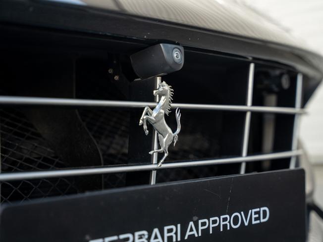 FERRARI F12 Berlinetta Photo 48