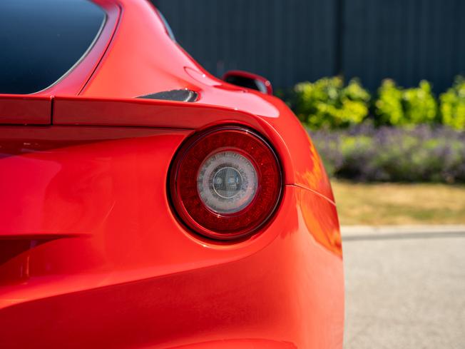 FERRARI F12 Berlinetta Photo 26