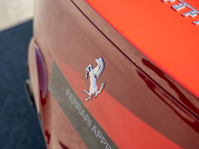 FERRARI F12 Berlinetta Photo 27
