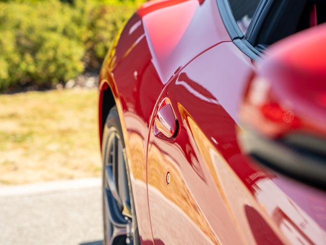 FERRARI F12 Berlinetta Photo 36