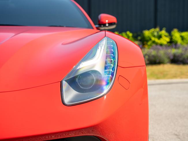 FERRARI F12 Berlinetta Photo 38
