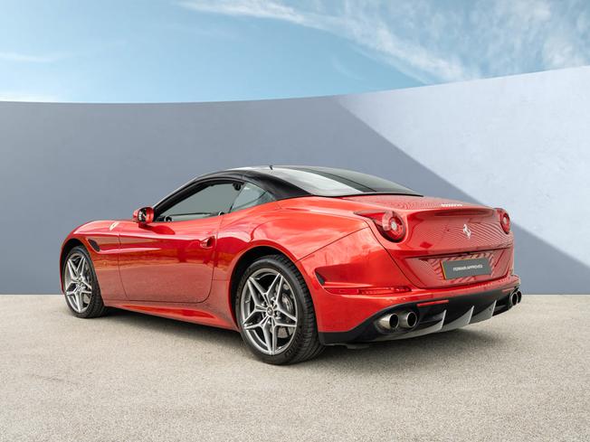 FERRARI California Photo 10