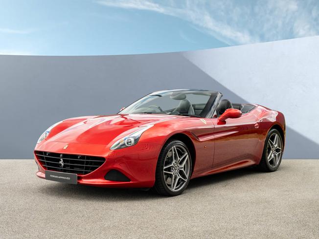 FERRARI California Photo 2
