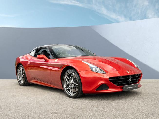 FERRARI California Photo 9