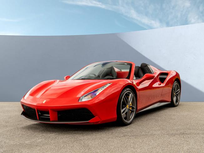 FERRARI 488 Spider Photo 2